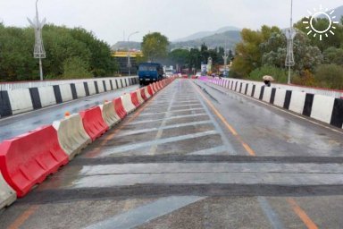 В Сочи ремонт моста через реку Псезуапсе завершили на месяц раньше срока