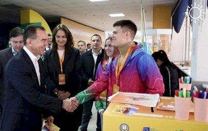Волонтеры Краснодарского края представили Кондратьеву свои социальные проекты