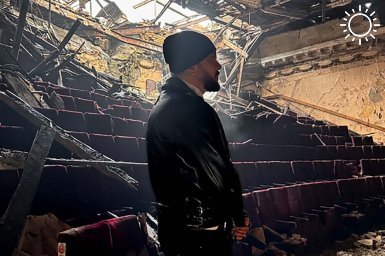 Киркоров после концерта в Горловке посетил разрушенный украинским обстрелом зал «Шахтер»