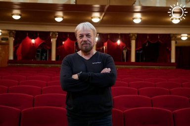 Главным режиссером волгоградского НЭТа стал Андрей Курицын