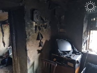На Кубани во время пожара в частном доме погибла пожилая женщина