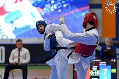 Спортсмен из Адыгеи завоевал золото на чемпионате России по тхэквондо