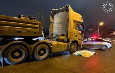 В Астрахани тягач смертельно сбил женщину на пешеходном переходе