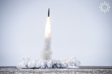 Российская армия высокоточными ракетами уничтожила в Киеве оружейные предприятия