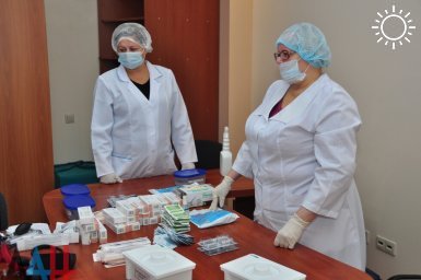 В ДНР началась кампания по вакцинации населения против гриппа
