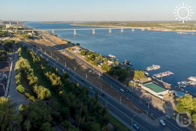 В Волгограде 27-летняя женщина пострадала в ДТП на мосту через Волгу