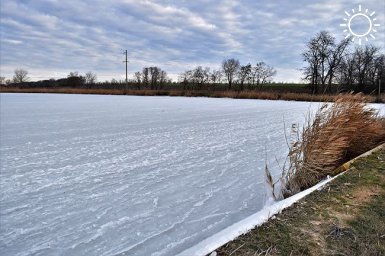 Пожилой любитель подледной рыбалки утонул в Краснодарском крае