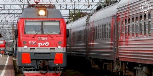 Пьяного пассажира сняли с поезда Адлер — Нижневартовск за дебош