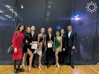 Юные луганчане стали победителями соревнований по танцевальному спорту в Краснодаре