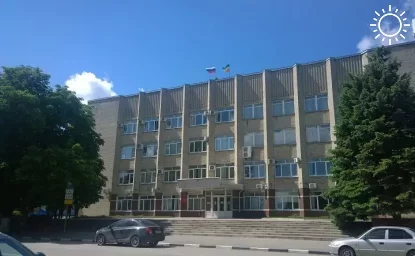 В Ростовской области 20-летний парень хотел поджечь здание районной администрации