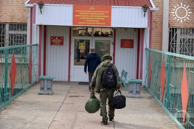 В Волгограде проверяют постановку на воинский учет иностранцев, получивших гражданство России