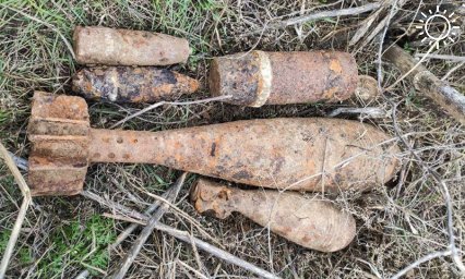 Рабочие нашли четыре снаряда и мины времен войны на стройке в Темрюкском районе