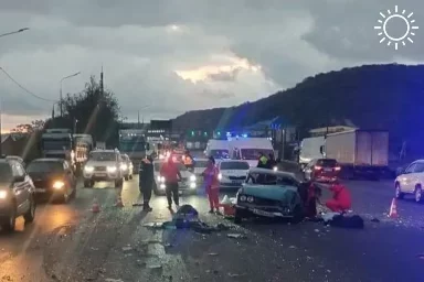 Три человека погибли в лобовом ДТП на въезде в Новороссийск