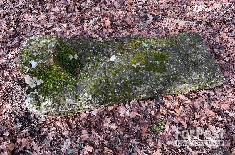 крым археология могильник надгробие история находки