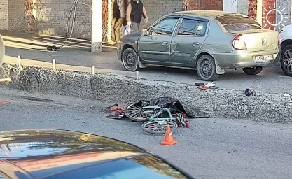 В Ростове грузовик насмерть сбил велосипедиста
