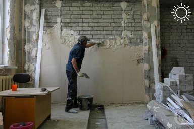 В Волгограде подрядчик сорвал контракт ремонта поликлиники за 62 млн рублей