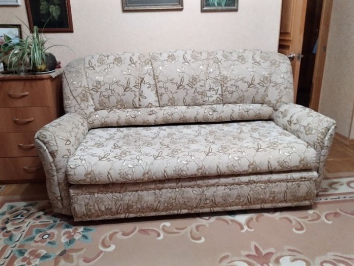 Раскладной диван б/у 0