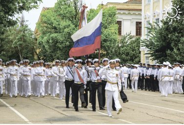 В училище Нахимова состоялся 74-й выпуск лейтенантов и мичманов