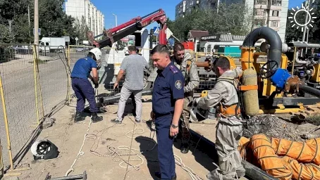 Астраханца отправили в колонию за смерть двух рабочих в канализационном люке