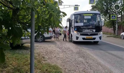 Учеников сельской школы в Крыму оставили без общественного транспорта