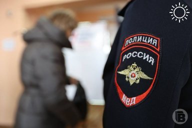 Под Волгоградом вандал повредил 15 надгробий на кладбище