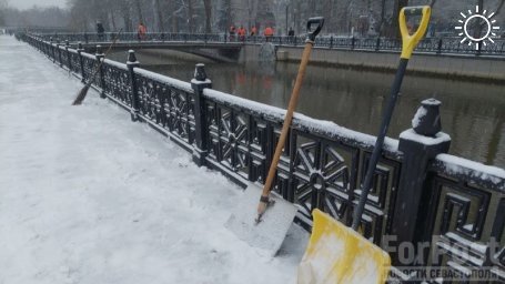 За выходные в Крыму выпало до 16 сантиметров снега