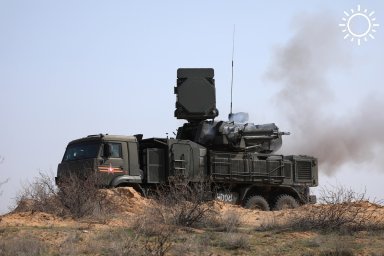 Шесть БПЛА сбиты над регионами, в Черном море уничтожили безэкипажные катера