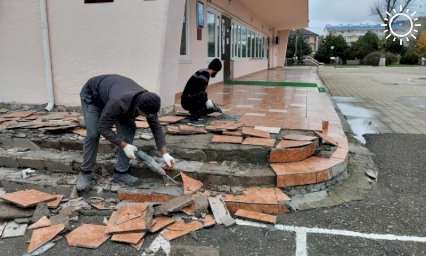 Поврежденный от наводнения Центр культуры отремонтируют в Туапсинском районе