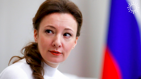 Депутат Госдумы заявила, что россиянки должны рожать в 20 лет