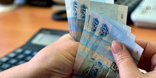 Краснодарский край занял 43 место в РФ по зарплатам выше 100 тыс. рублей в месяц