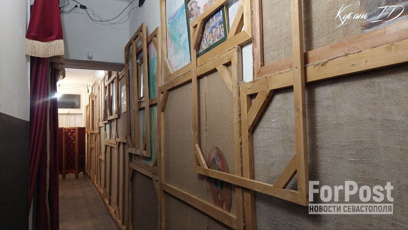крым ялта гурзуф дом-музей коровина коридор картины