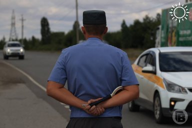 Волгоградский пенсионер совершил лобовое столкновение, в котором пострадал ребенок