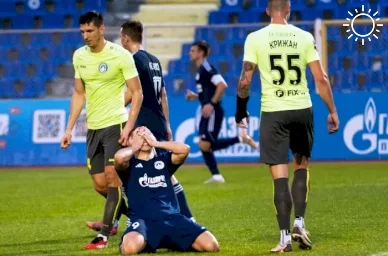 Чужая «Родина»: московский клуб не пощадил астраханский «Волгарь» на его собственном поле