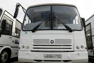 ​Жители Краснодара просят вернуть школьные автобусы, чиновники велят детям ездить на учебу на маршрутках