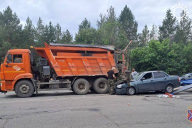 В Волгоградской области погиб дорожный рабочий из-за наезда автомобиля