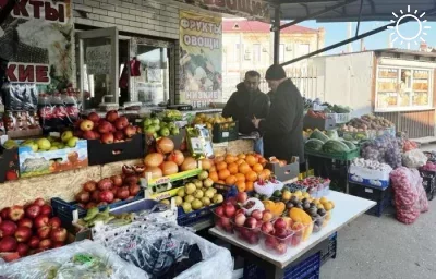 В Астрахани от объектов незаконной торговли расчистили место возле Татар-Базара