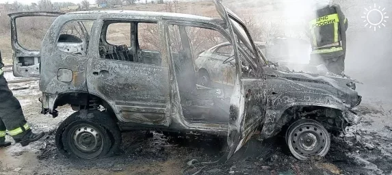 Под Астраханью в аварии с последующим пожаром пострадали 5 человек