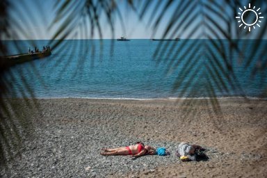 Синоптик сообщил, когда в Сочи и Крыму начнется купальный сезон