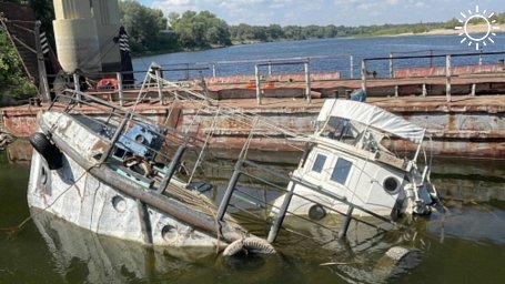 Толкач «Бурлак» затонул в Волгоградской области