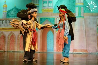 В Адыгее проходит VI Межрегиональный театральный фестиваль для детей «Театральное зазеркалье»