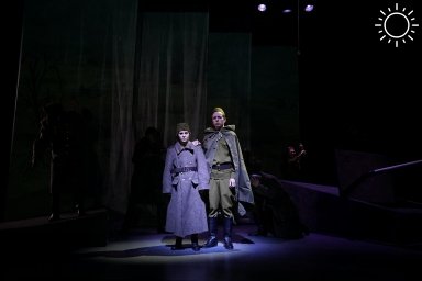 В Краснодарском Театре Защитника Отечества состоялась премьера пьесы «Сын полка»