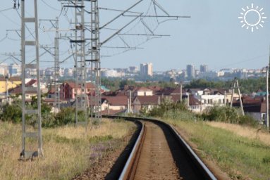 В Анапе школьники подкладывали камни на железнодорожные рельсы