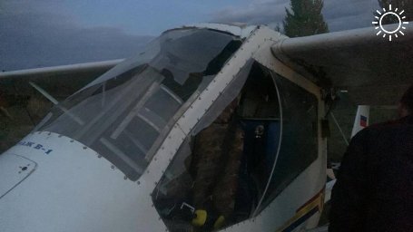 Жесткая посадка легкомоторного самолета "Вираж" произошла в Волгоградской области
