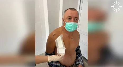 Астраханские хирурги впервые провели артроскопическую пластику сухожилий плеча