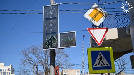 В центре Краснодара на четырех участках магистральной улицы временно отключат светофоры