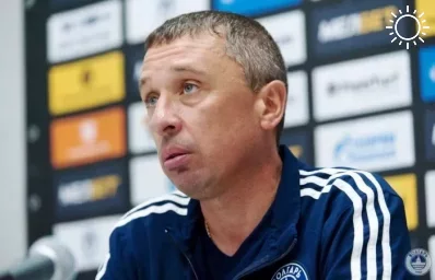 Астраханский «Волгарь» официально расторг контракт с Анвером Конеевым