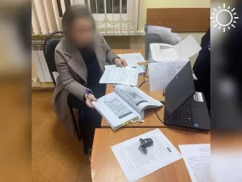 Директор астраханской сети аптек обманула знакомую на 3,5 млн рублей