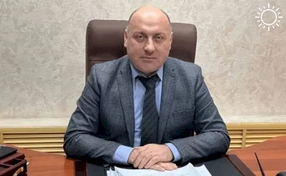 Заместителя главы Каменска-Шахтинского по ЖКХ отправили под домашний арест