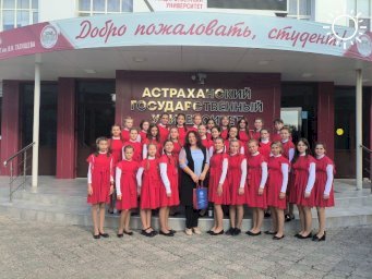 Юные луганчане принимают участие во Всероссийском фестивале школьных хоров