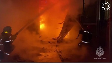 ​В Краснодаре 3,5 часа понадобилось пожарным для ликвидации пожара на Восточном рынке